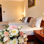 Hotel Orbita 2*