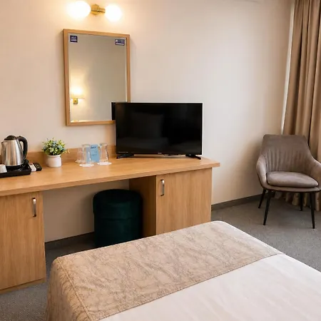 Orbita Hotel Warna